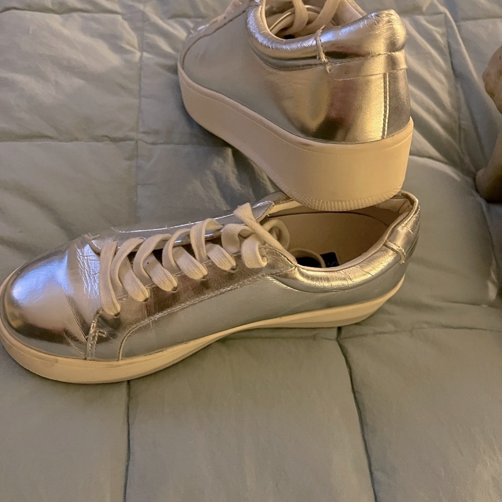 Steve Madden Silver platform sneakers - Picture 3 of 6